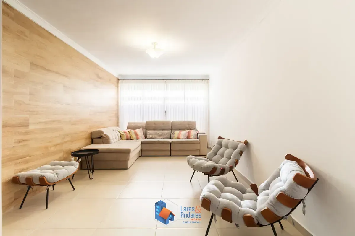 Foto do imóvel Sobrado para venda em Vila Madalena com 3 quartos, sendo 1 suíte, 168m² em Rua Doutor Luís Augusto de Queirós Aranha