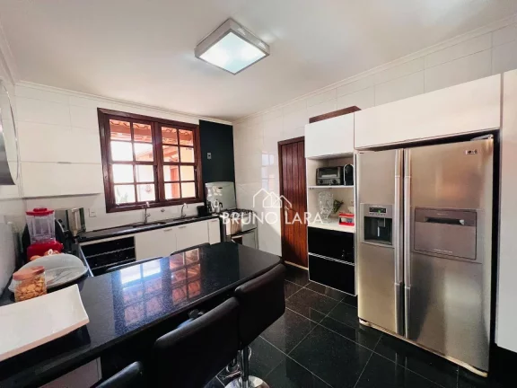 Imagem Casa à venda em Igarapé, bairro Três Poderes.