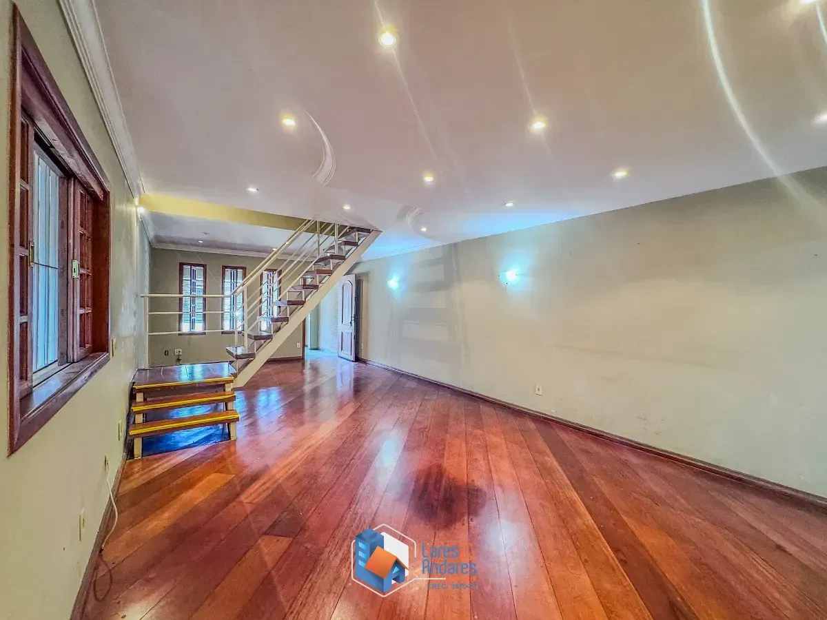 Imagem Casa para venda em Planalto Paulista com 3 quartos, sendo 1 suíte, 159m²