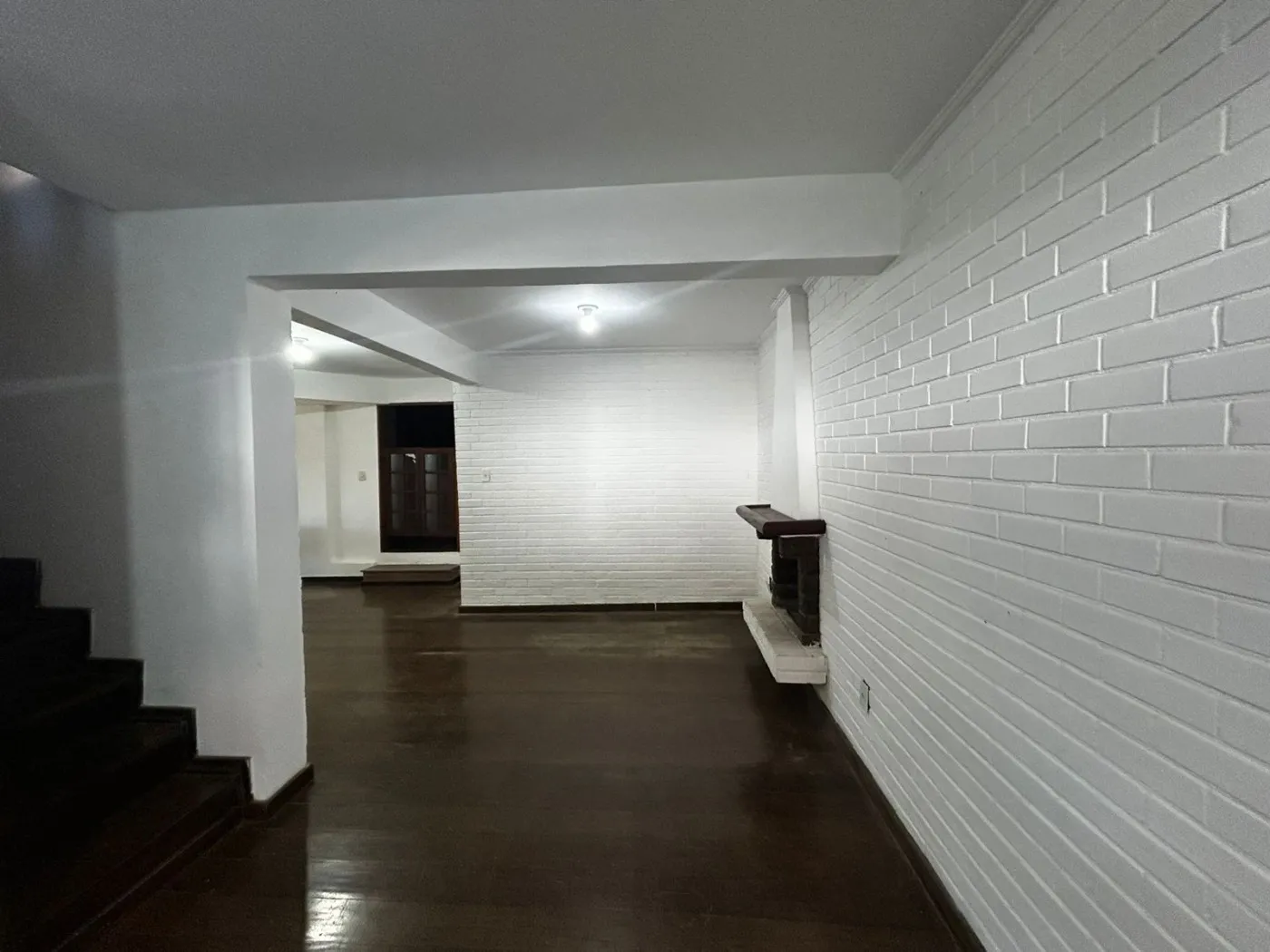 Imagem Casa em Condomínio para Venda em Petrópolis / RJ no bairro Nogueira