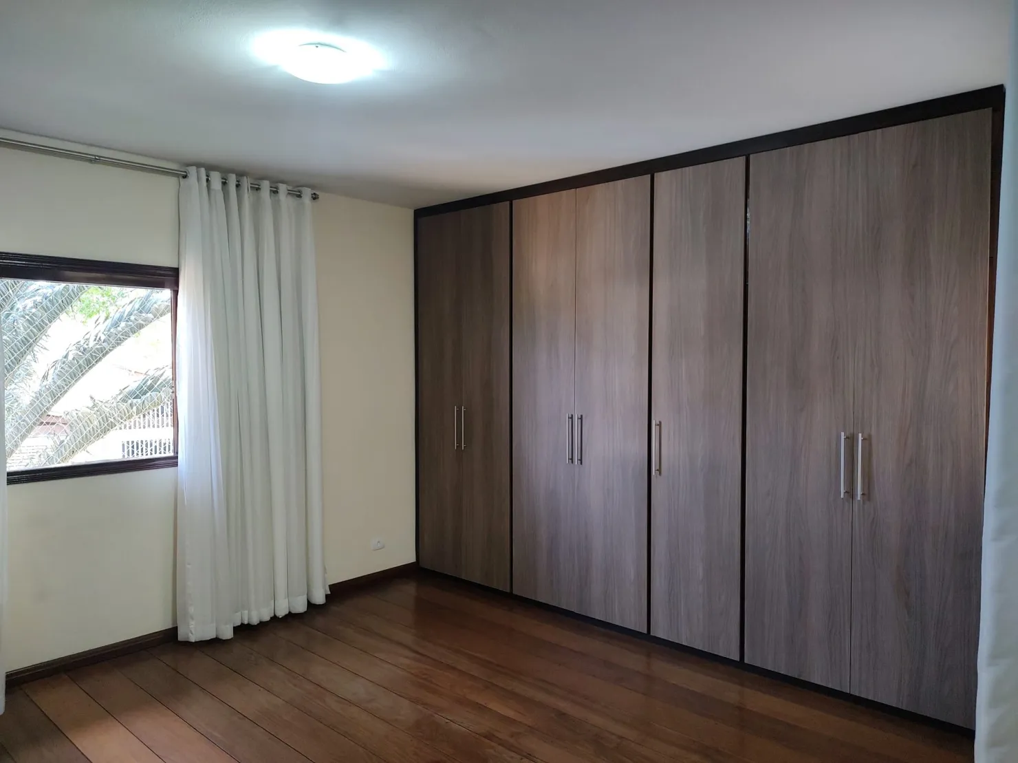Imagem Casa à venda 3 Quartos, 1 Suite, 6 Vagas, 432.28M², Vila São Geraldo, Taubaté - SP | Residencial São Charbel