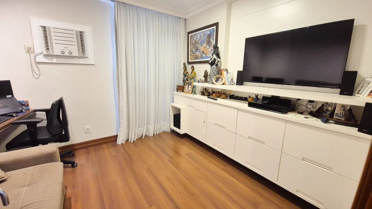 Imagem Apartamento com 4 quartos à venda em Vila Velha