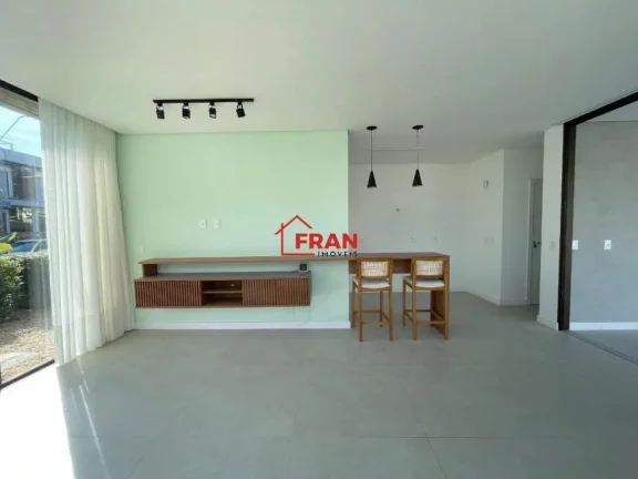 Imagem Belissíma Casa moderna 2 pavimentos com 3 Suite 2 vgas,.