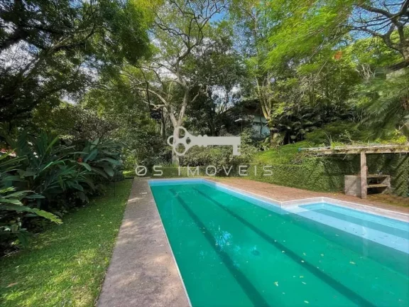 Imagem Cond. dos Arquitetos - Contemporânea e despojada! Uma casa única!