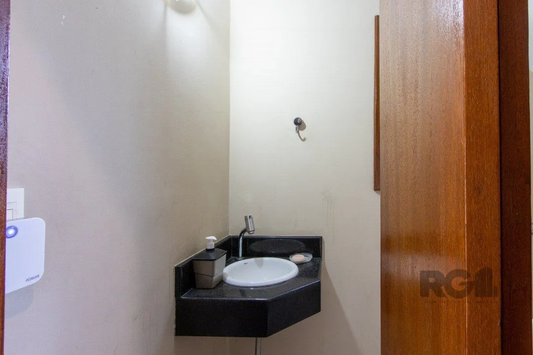Imagem Casa para Venda - 174m², 3 dormitórios, sendo 1 suites, 2 vagas - Jardins do Prado
