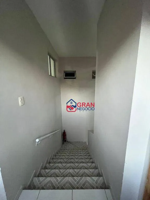 Imagem Edifício comercial e residencial à venda no Campo Comprido