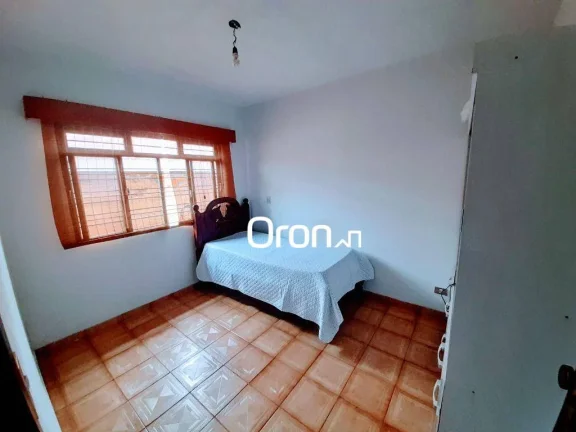 Imagem Casa à venda, 320 m² por R$ 670.000,00 - Jardim Novo Mundo - Goiânia/GO