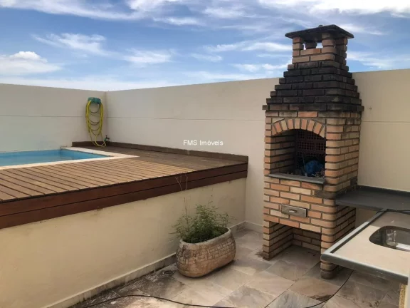 Imagem Luxuosa cobertura de 3 quartos no Alto da Lapa, São Paulo-SP: 2 suítes, 2 salas, 3 vagas de garagem e 167m² de área!