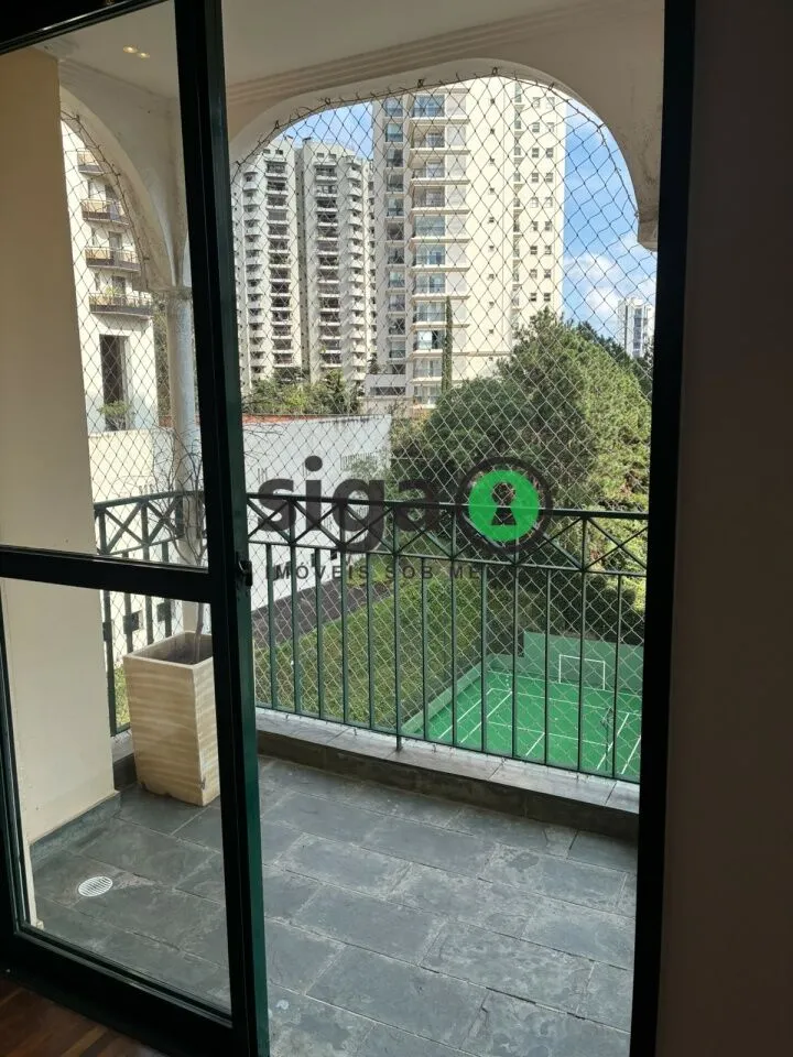 Imagem VENDE ou LOCAÇÃO Apartamento na Vila Suzana (Região do MORUMBI) com 2 quartos, uma suíte e 2 vagas