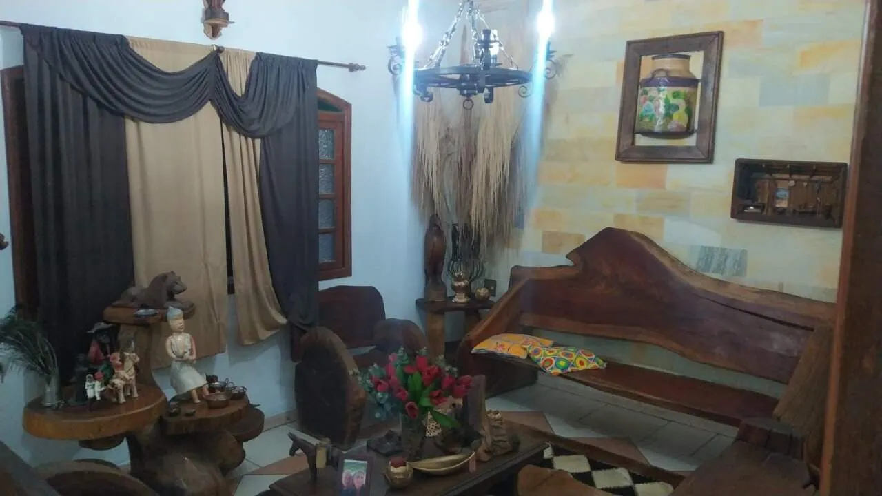 Imagem CASA PLANA + LOTE DE 411M² + 3 SALAS+3 QUARTOS+3 VAGAS+ ESPAÇO GOURMET