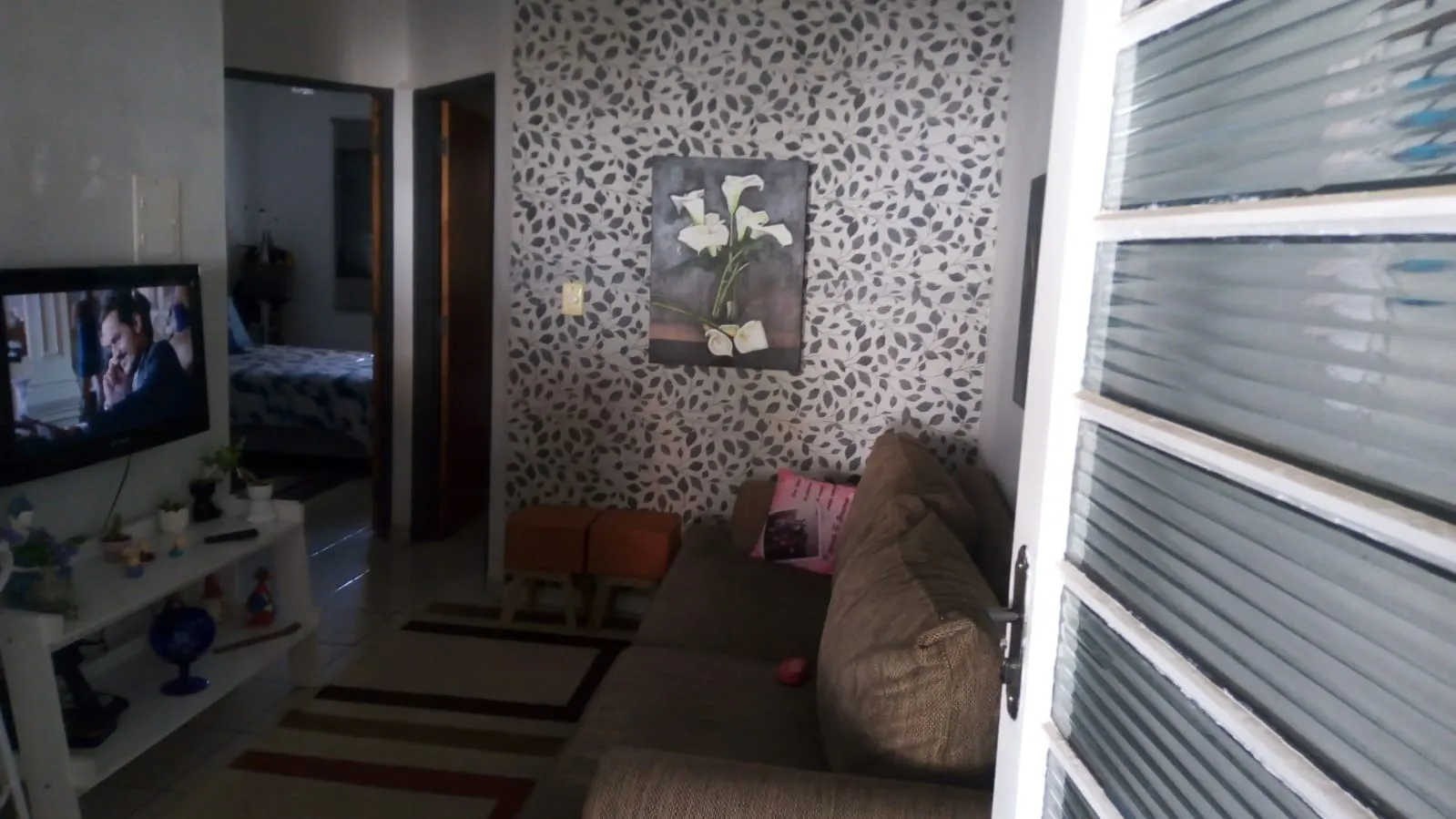 Imagem Casa no Wanel Ville V com Edícula ? 3 Quartos, Aquecimento Solar e Garagem para 2 Carros