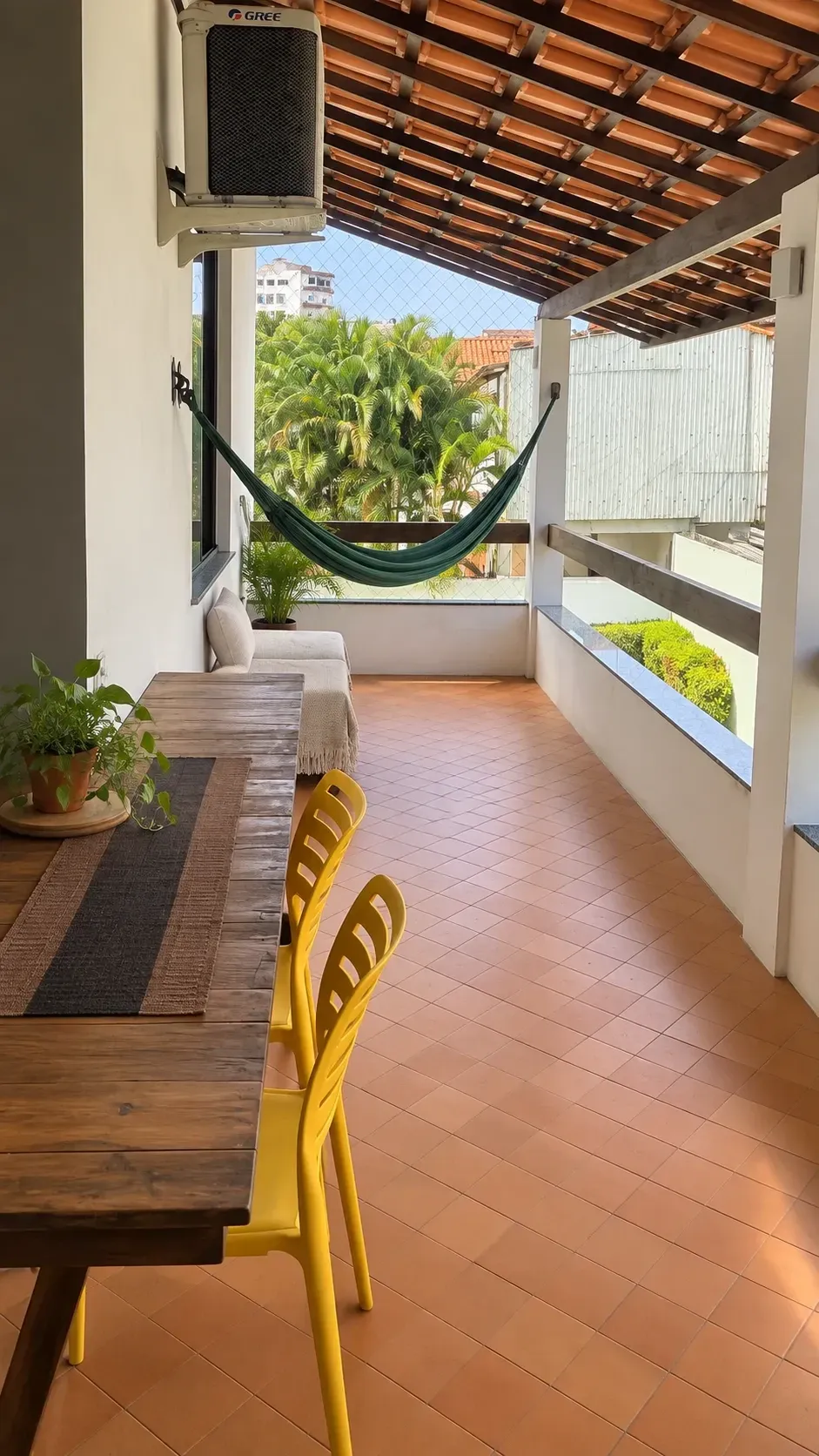 Imagem Apartamento com 2 Quartos para Alugar, 68 m² em Piatã - Salvador