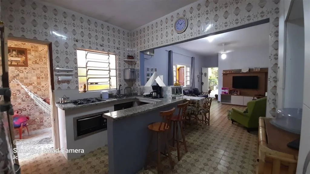 Imagem Casa a venda lado Praia em Mongagua 300 metros do mar