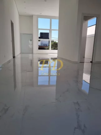 Imagem Casa em Condomínio Fechado em Atibaia