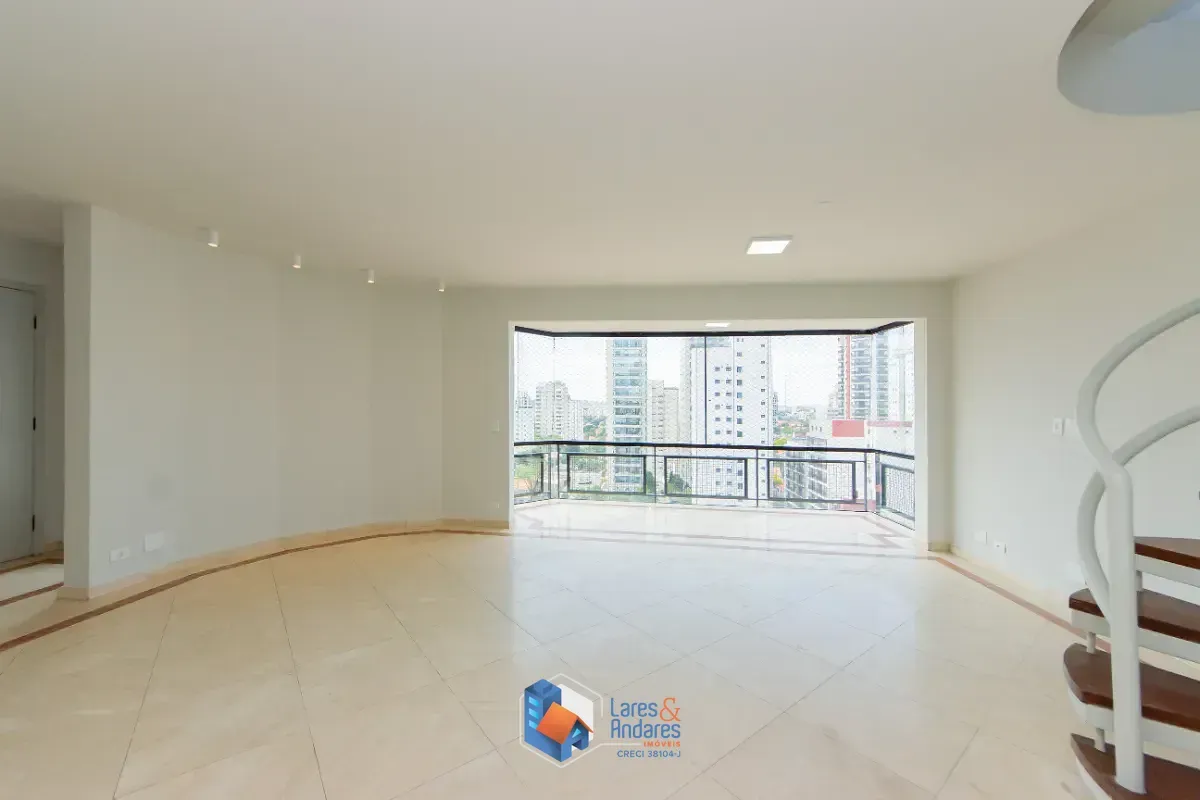 Imagem Cobertura para venda em Vila Congonhas com 3 quartos, sendo 1 suíte, 238m²