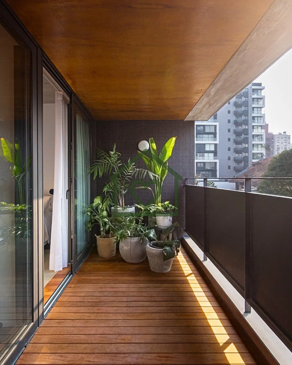 Imagem A beleza de viver agora em apartamentos únicos, em um edifício cheio de personalidade. O Vicco se ...
