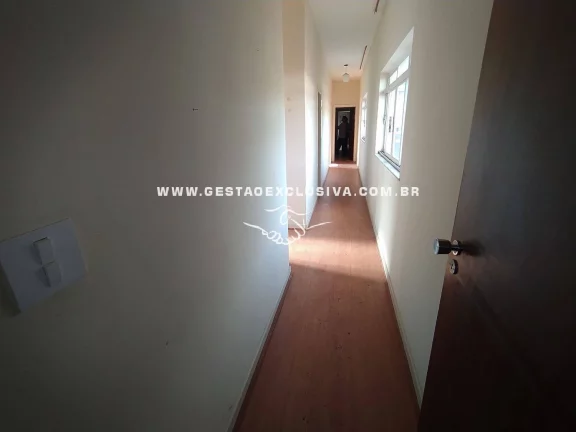 Imagem SOBRADO CENTRO ITATIBA SALÃO COMERCIAL e 4 DORM 464m² ÁREA ÚTIL