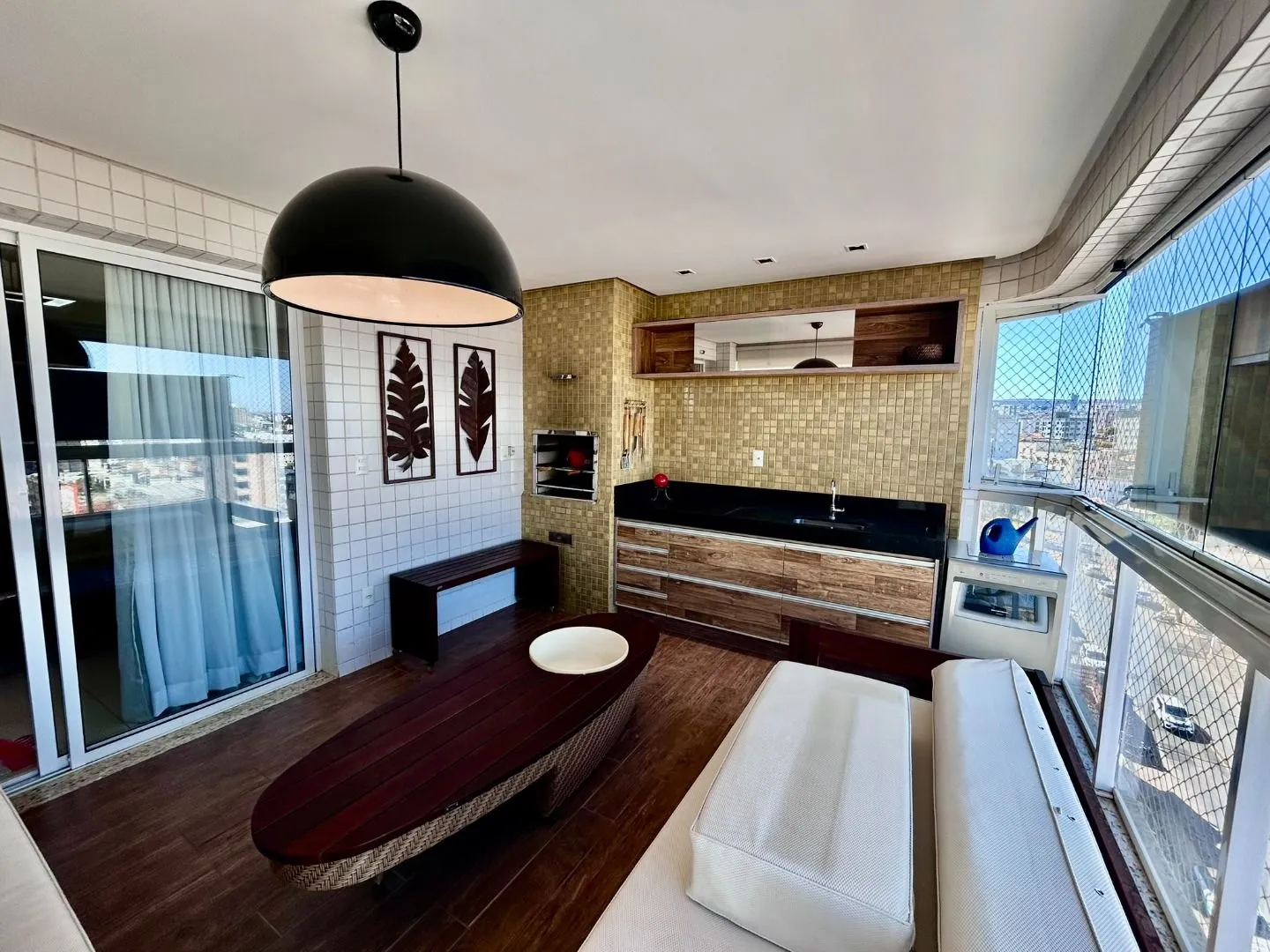 Imagem Apartamento com 3 dormitórios para alugar, 160 m² por R$ 6.800/mês - Centro - Patos de Minas/MG