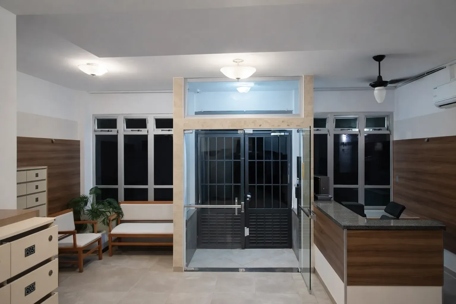 Imagem Apartamento com 1 Quarto à Venda, Locação ou Temporada, 40 m² em Centro - Florianópolis