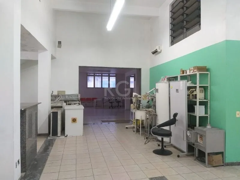 Imagem Loja para Locação na av crsitóvao prox total - 600m²,