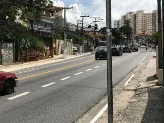 Imagem Galpão Comercial à Venda em São Paulo-SP, Bairro Butantã, 750m² de Área. Venha Conferir!