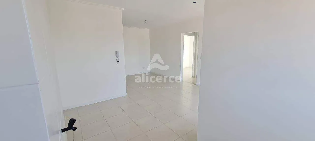 Imagem Apartamento térreo, novo, perto do mar na Barra do Aririú - Palhoça - SC - 2 dormnitórios