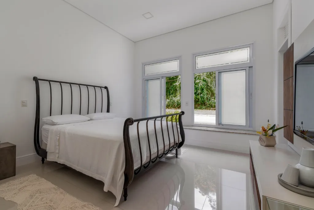 Imagem Casa 4 quartos em Guarujá SP, Casa em condomínio fechado em Guarujá SP, casa térrea em Guarujá SP, casa de alto padrão em Guarujá SP, casa no litoral