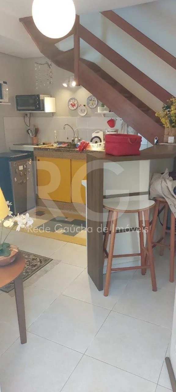 Imagem Casa Condominio para Venda - 55m², 1 dormitório, sendo 1 suites, Cidade Baixa