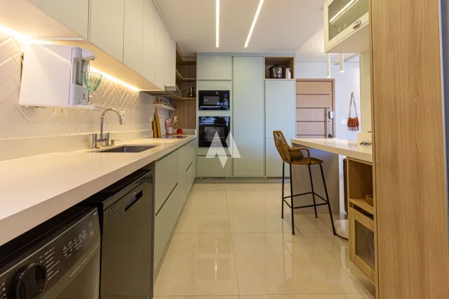 Imagem Apartamento Alto Padrão próximo á Praia do Boqueirão em Santos