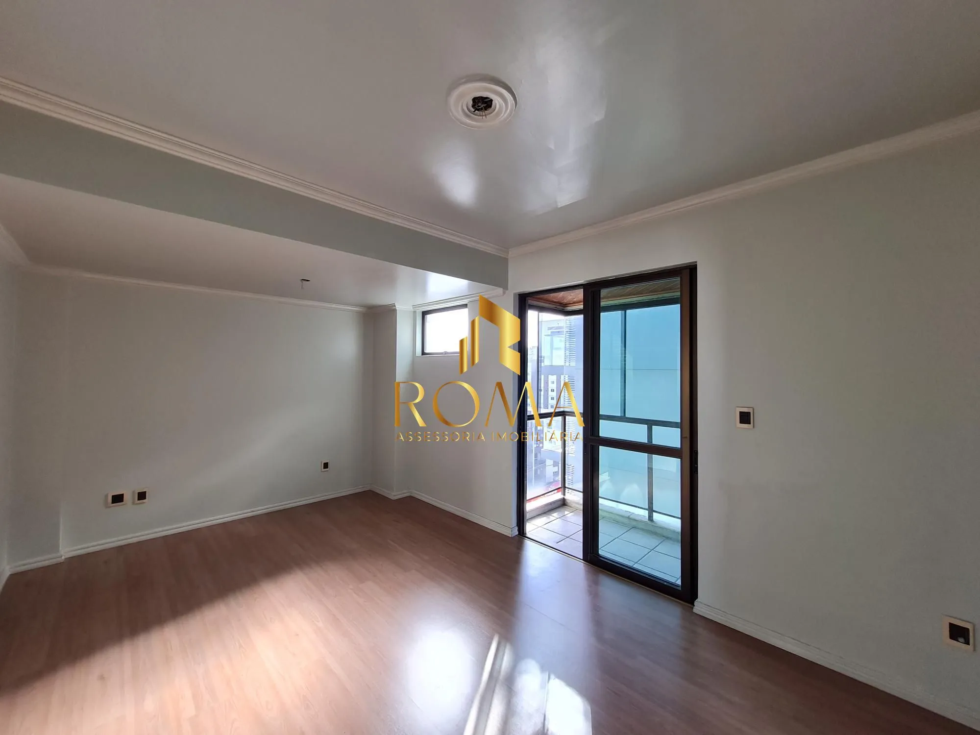 Imagem Apartamento central, localizado em uma das principais avenidas de Santa Maria!