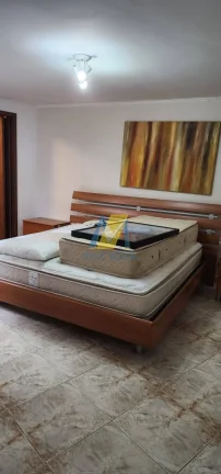 Imagem Duas Casas Comerciais no Mesmo Terreno com 10 Vagas e Excelente Estrutura