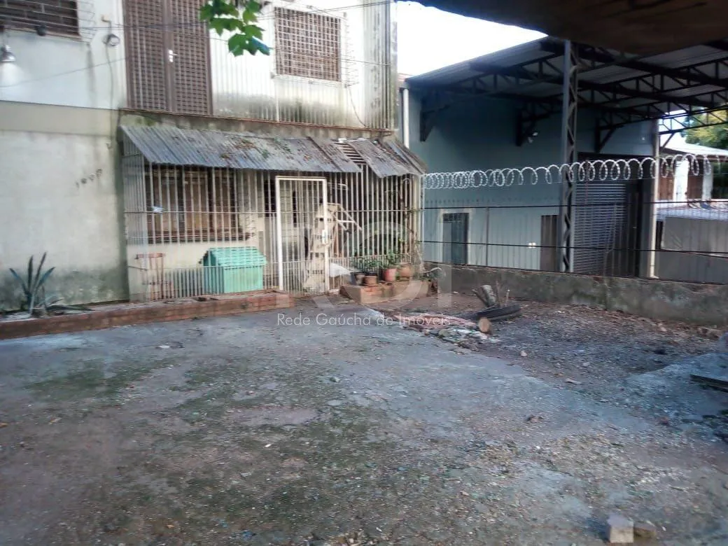 Imagem Terreno para Venda - 0m², 0 dormitórios, Glória