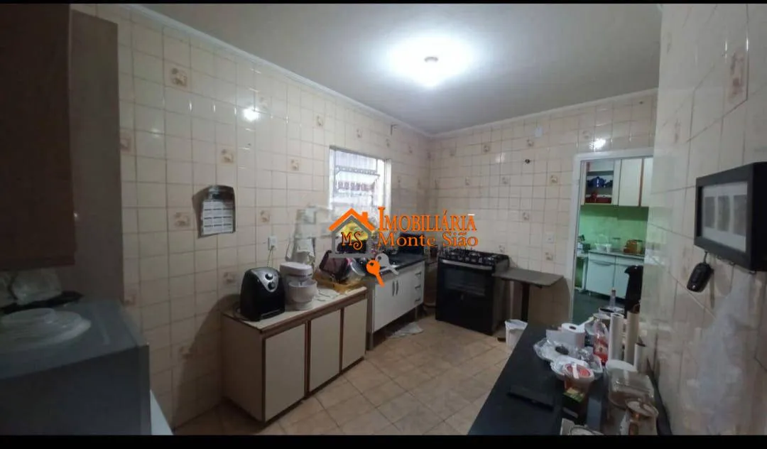 Imagem Sobrado com 3 dormitórios à venda, 107 m² por R$ 535.000,00 - Vila Barros - Guarulhos/SP