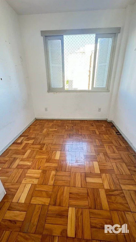Imagem APARTAMENTO DE 3 DORMITÓRIOS COM VAGA DE GARAGEM NO CENTRO HISTÓRICO.