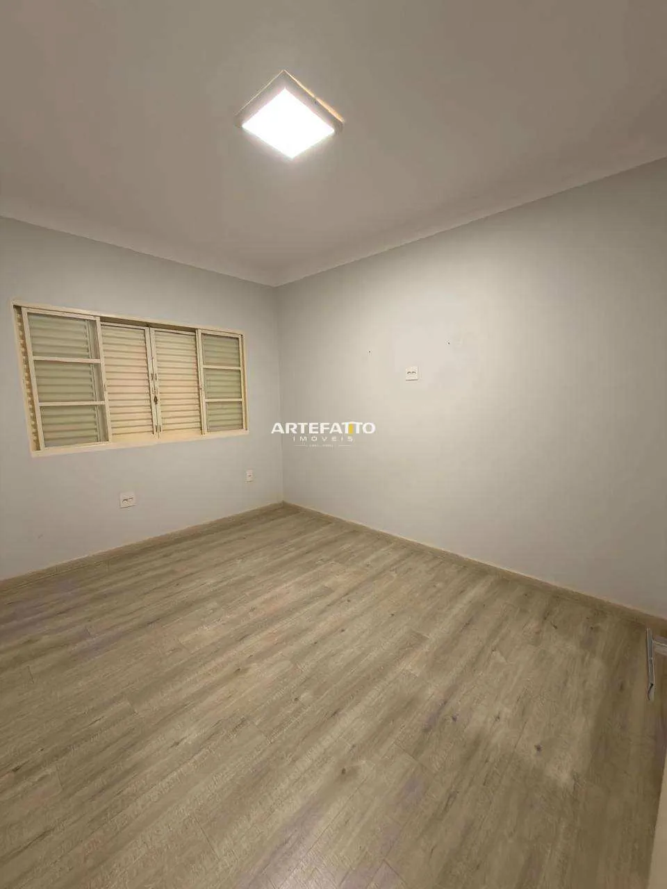 Imagem Casa à venda em Franca, São José, com 3 quartos, 189m2