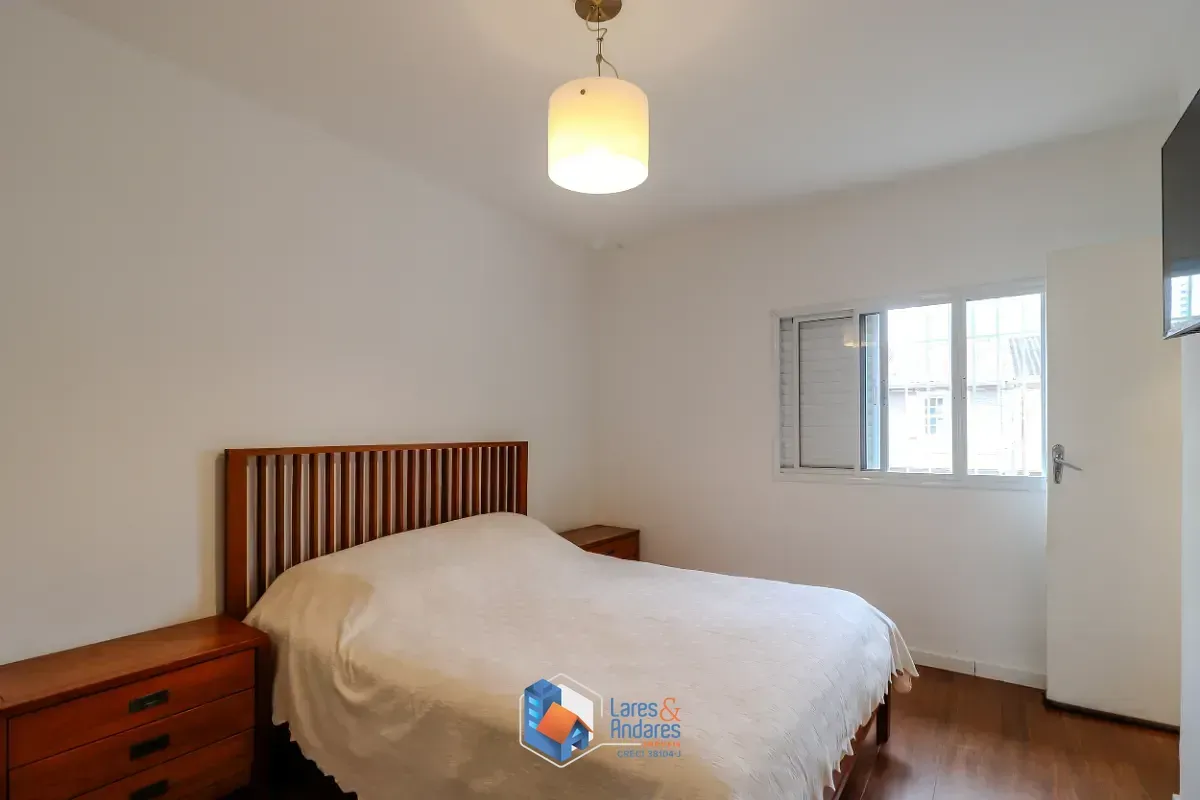 Imagem Sobrado para venda em Cidade Monções com 3 quartos, sendo 1 suíte, 178m²