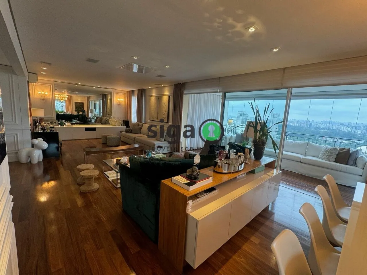 Imagem Apartamento a venda com 4 quartos/ 4suítes no PARAISO