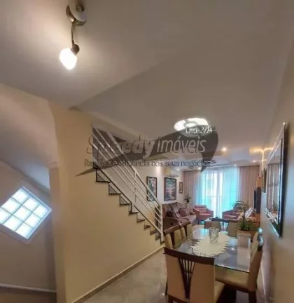Imagem Casa á venda em Santos, Rua Liberdade