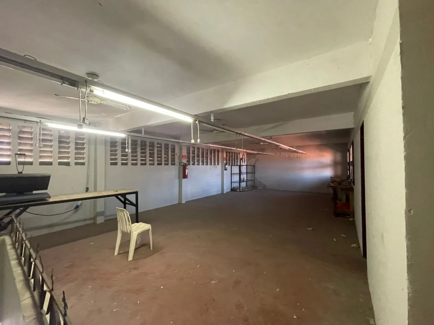 Imagem Comercial para Venda em Fortaleza, Parque Dois Irmãos, 2 dormitórios, 2 banheiros, 2 vagas