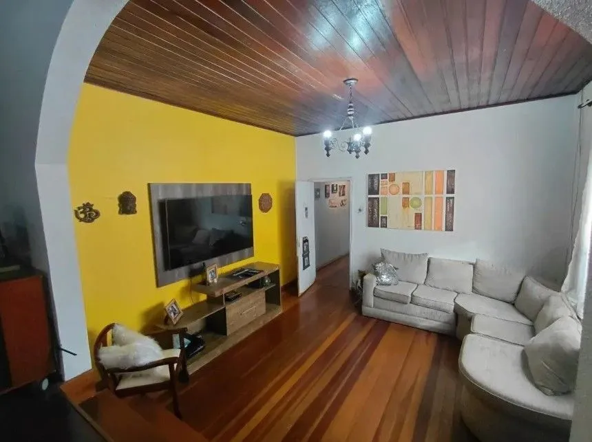 Imagem Casa 3 dormitórios no Bairro Coronel Aparício Borges