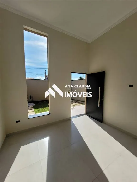 Imagem Vende-se casa lado praia na cidade de itanhaem