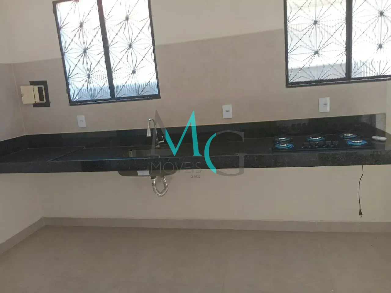 Imagem Casa à venda 3 quartos e 2 suites totalmente reformada, com piscina e terraço - Campo Grande, Rio de Janeiro, RJ