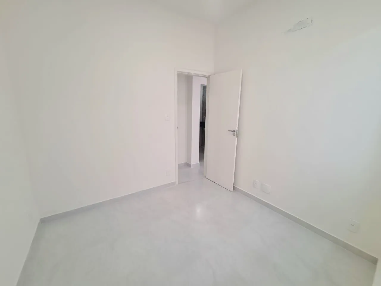 Imagem Apartamento à venda no bairro Catete em Rio de Janeiro/RJ