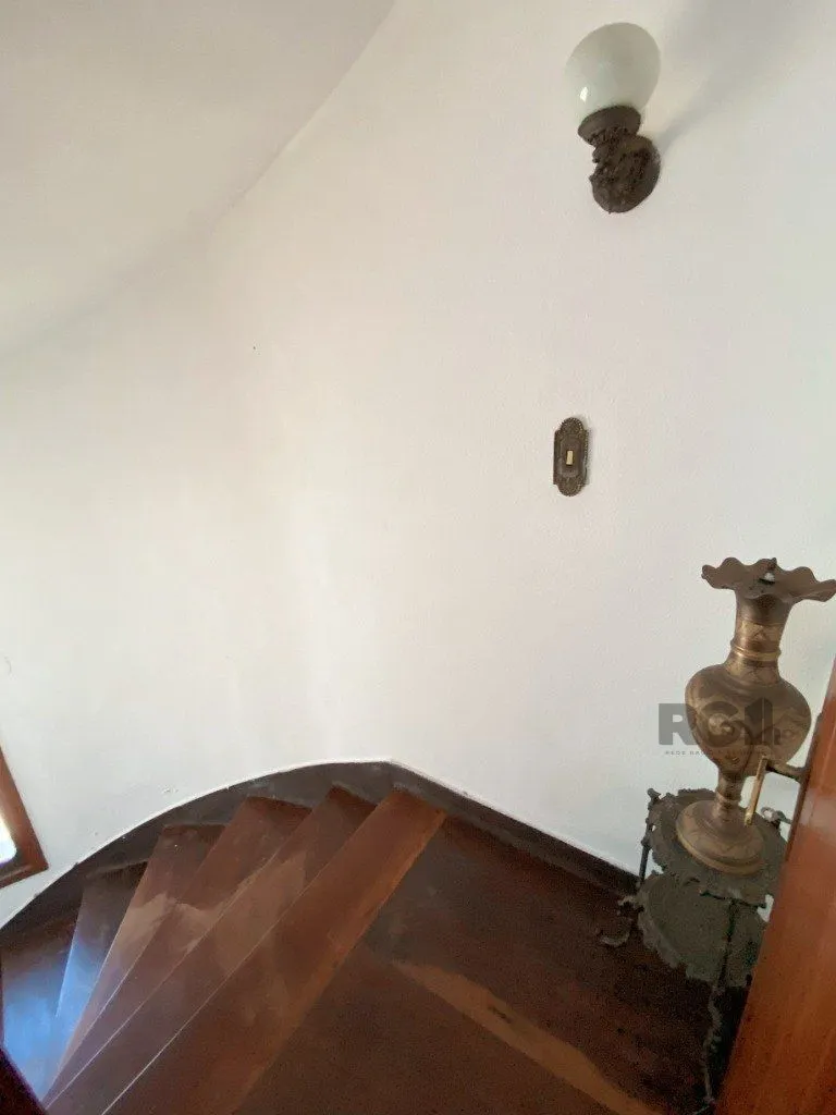 Imagem Casa no Teresópolis de 4 dormitórios e 4 vagas