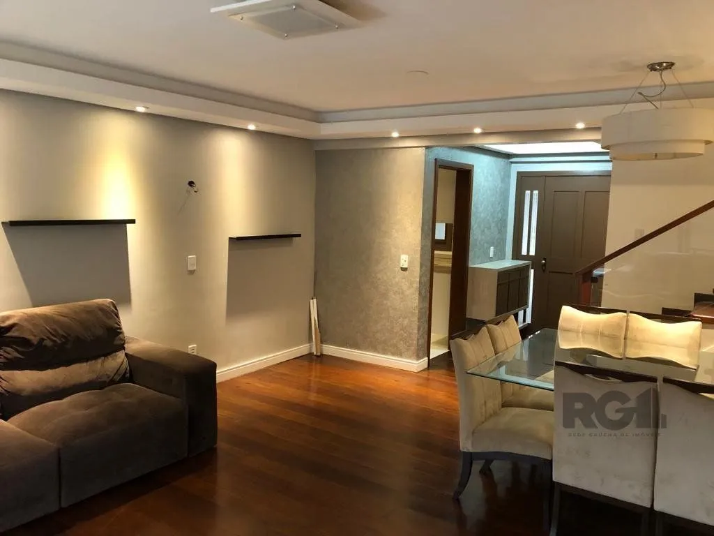 Imagem Casa de Condomínio em Vila Assunção