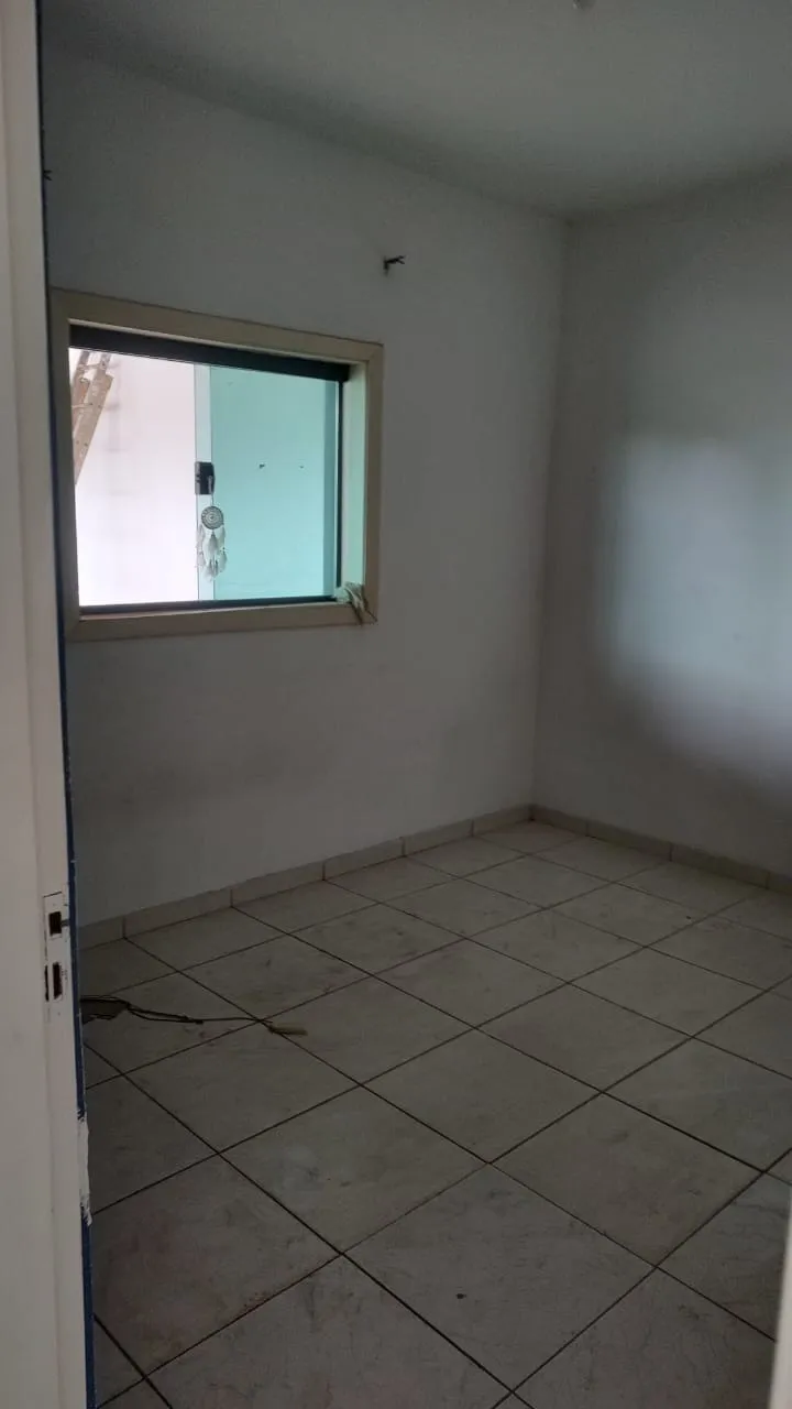 Imagem Sobrado com 4 Dormitórios e Terraço Gourmet em Localização Privilegiada