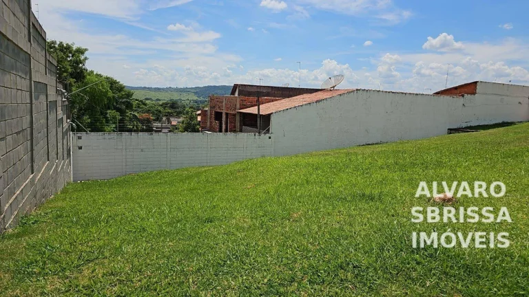 Imagem Terreno com excelente topografia à venda no Condomínio Portal dos Sábias com 150 m² em Itu SP entrada 30% + 120 parcelas