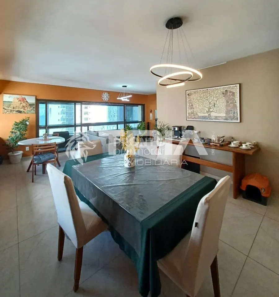 Imagem Apartamento de 4 quartos, 184m² no bairro Boa Viagem, em Recife