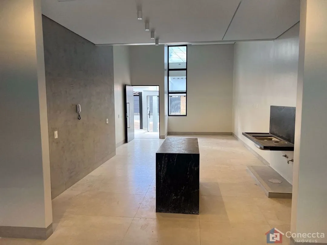 Imagem Casa com 3 dormitórios à venda, 146 m² por R$ 740.000,00 - Afonso Queiroz - Patos de Minas/MG