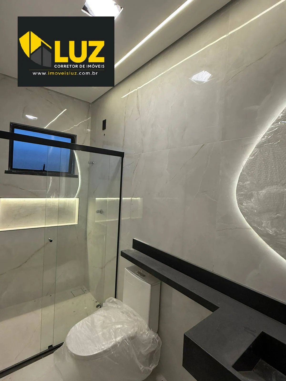 Imagem O Alto Padrão que Poucos Podem Ter: Casa Exclusiva no Alphaville Ceará 4